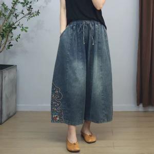 Relax-Fit Wide Leg Flowers Embroidered Jeans