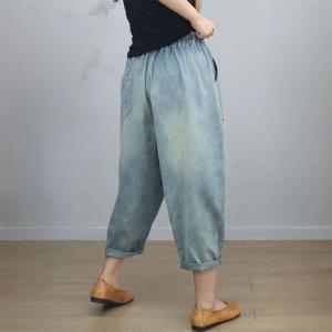 Colorful Frog Buttons Light Wash Carrot Jeans