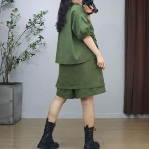 Patchwork Polo Neck Shirt with Wide Leg Shorts