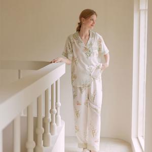 Petal Collar Printed Pajamas Shirt with Long Pants