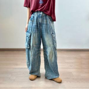 Side Flap Pocket Light Wash Barrel Jeans