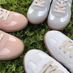 Leisure Chic Tied Suede Leather Moral Training Sneakers