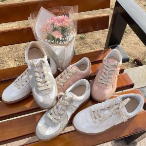 Leisure Chic Tied Suede Leather Moral Training Sneakers