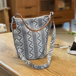 Flowers Patterned Hemp Linen Bucket Bag