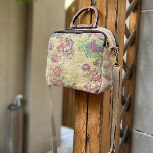 Wood Handle Printed and Embroidery Handbag