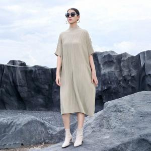 Solid Color Loose Cashmere Cable Knit Dress