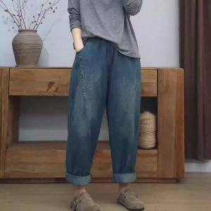 Versatile Relax-Fit Drawstring Waist Jeans for Women