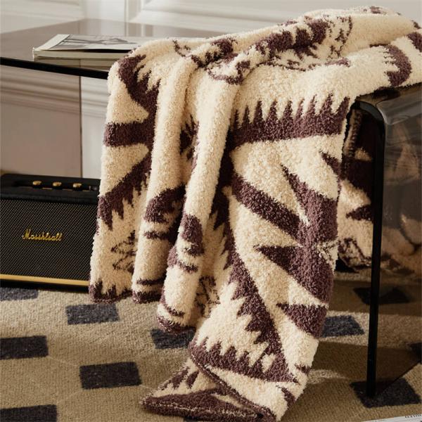 Artistic Patterned Modern Office Blanket