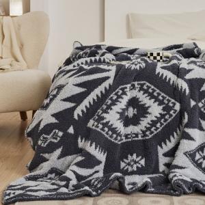 Artistic Patterned Modern Office Blanket