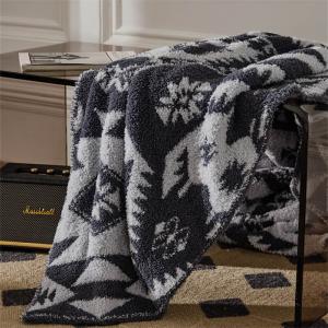 Artistic Patterned Modern Office Blanket