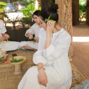 White Loose Linen Cozy Meditation Dress