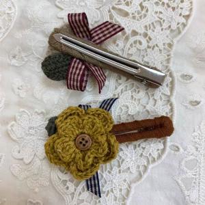 DIY Hand Crochet Flowers Hair Barrettes for Her