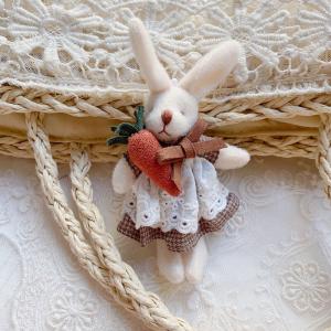 Handmade Cartoon Kawaii Rabbit with Carrot Brooch Pin