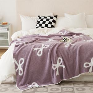 Big Bowknot Patterned Blanket