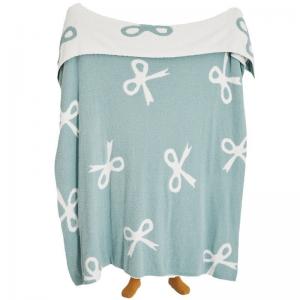 Big Bowknot Patterned Blanket