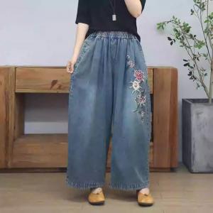 Mid Rise Roses Embroidery Wide Leg Jeans