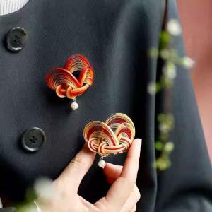 Chinese Vintage Handmade Bamboo Brooch Pin