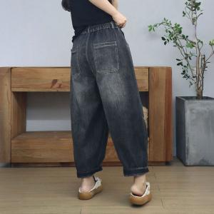 Relaxed Light Wash Barrel Jeans for Women