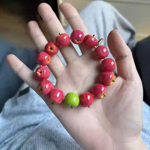 Cartoon Red Apple Beaded Bracelet Versatile Accessory Birthday Gift
