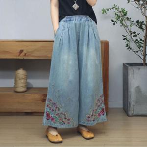 Light Wash Wide Leg Rose Embroidery Jeans
