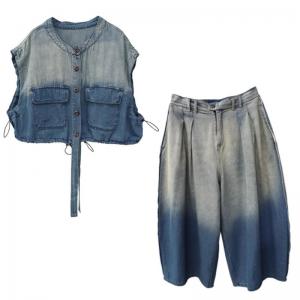 Blue Gradient Short Jacket with Wide Leg Jeans