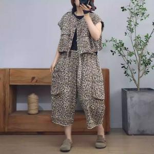 90s Fashion Short Jacket with Leopard Ankle Jeans