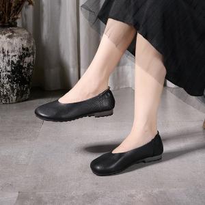 Over40 Style Comfy Cowhide Slip-On Footwear