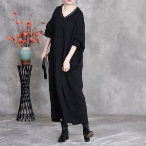 V-Neck Half Sleeves Loose Black Dress
