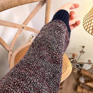 Contrast-Colored Pockets Woolen Knit Sweater