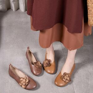 Stereo Flowers Round Toe Slip-On Ballet Flats