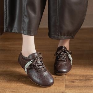 Light and Comfortable Leather Casual Sneakers