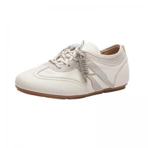 Light and Comfortable Leather Casual Sneakers