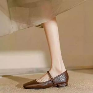 Genuine Vintage Low Heel Leather Mary Jane Shoes