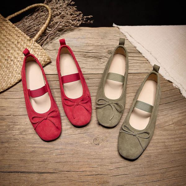 Red Army Green comfy tropical lazy day travel cottagecore rustic