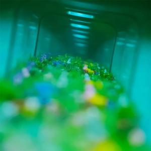 Handmade Infinity Mirror Endless Flower Field Keychain LED Box Light-Up Pendant for Xmas Gift