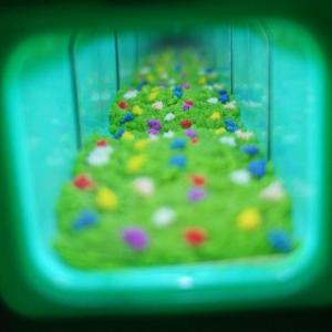 Handmade Infinity Mirror Endless Flower Field Keychain LED Box Light-Up Pendant for Xmas Gift