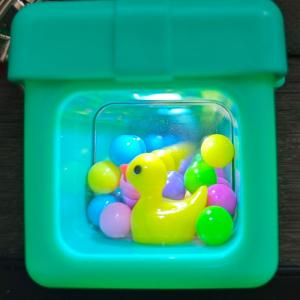 DIY Glowing Bubble Pool Duck Keychain LED Surprise Gift Box Light-Up Pendant