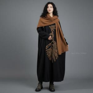 Stereo Flowers Linen Modest Caftan Dress