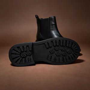 Chunky Heels Classic Black Chelsea Boots
