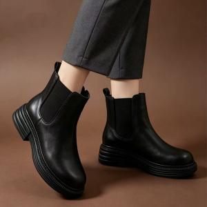 Chunky Heels Classic Black Chelsea Boots